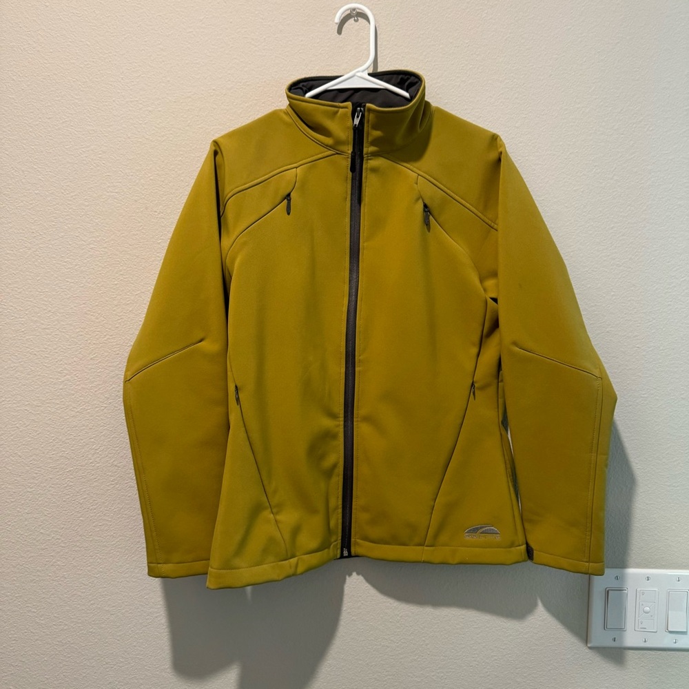 GoLite Womens Neve Softshell Fleece Lined Waterproof Jacket Absinthe Green Med